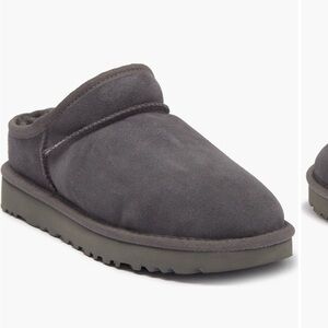 UGGS women’s grey boots size 7